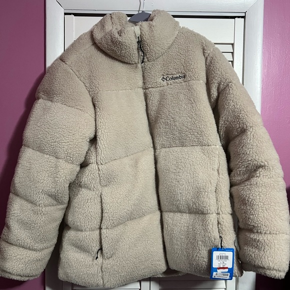 Columbia Men's Cream Puffer Jacket - Picture 4 of 5